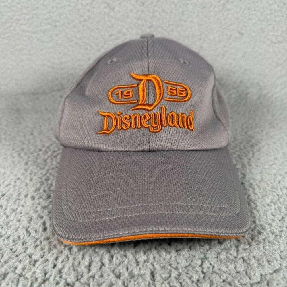 Disneyland Cap Unisex One Size Gray Strapback DisneyParks Disney Dad Hat Logo